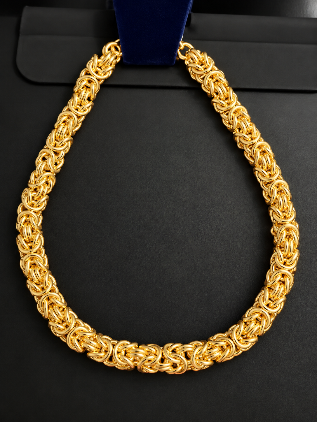 Lavish Royal Weave Necklace