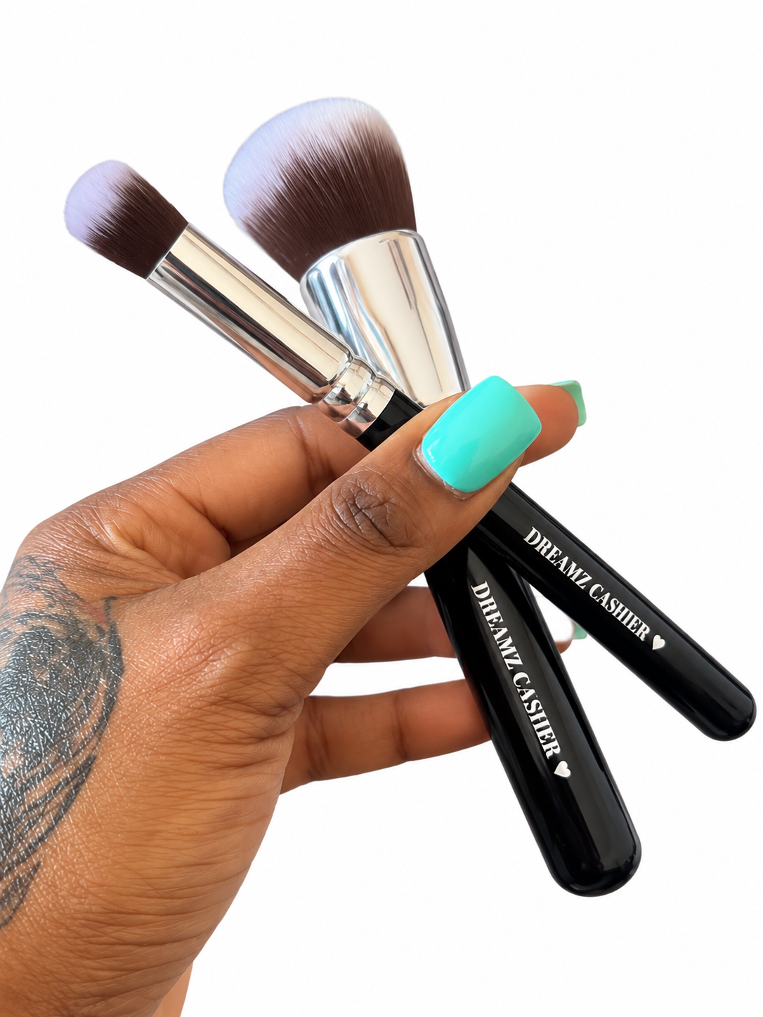 Dreamz Casher Signature 15-Piece Makeup Brush Set + Carrying Bag